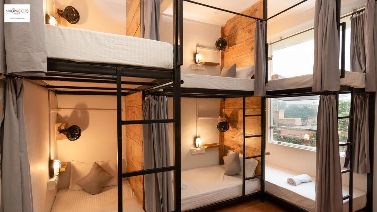 Madpackers Agra Hostel Agra  Exterior photo